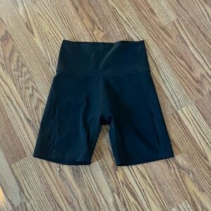 Aerie High-Waist Black Women’s Active Bike Shorts